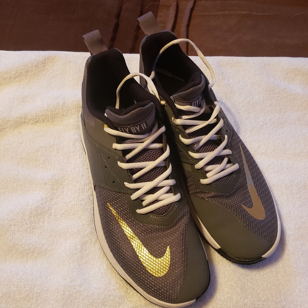 MEN'S NIKE SNEAKERS